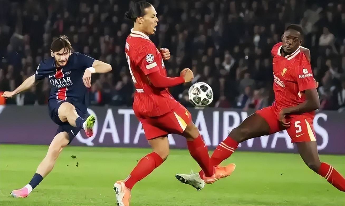 亚博体育官网客服-瑞士队带队取胜!,萨拉赫重要时刻出色防守赛场气氛高涨-亚博体育官网客服