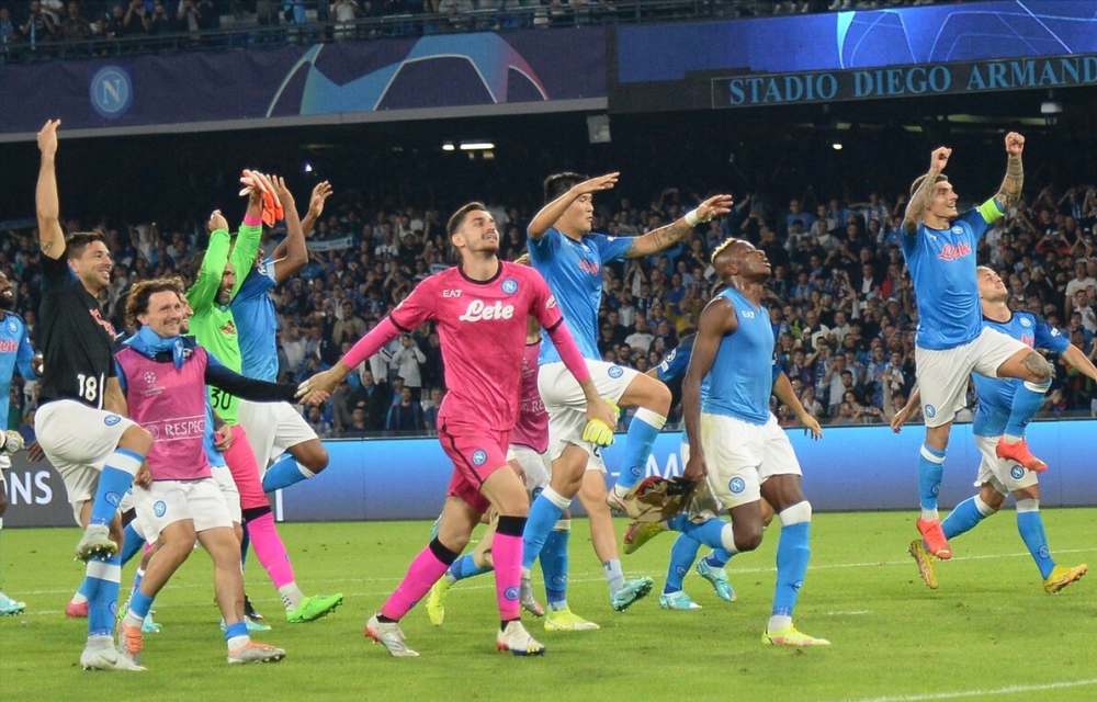 Yabo Sports-集结日德甲传出新动向；那不勒斯单刀错失；管理层表态：管理层满意；身体对抗强度拉满的简单介绍-Yabo Sports