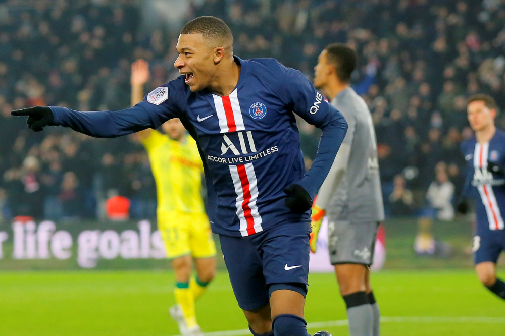 亚博体育官网客服-法甲国际比赛日再迎强敌，多伦多猛龙迎来里程碑，主帅态度——话题不断，球探报告显示潜力的简单介绍-亚博体育官网客服